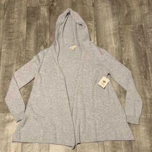 NWT NORDSTROM TUCKER AND TATE SWEATER
